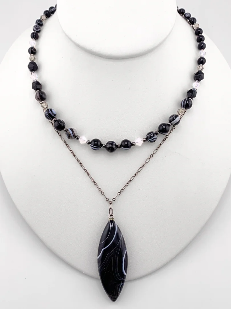 Sardonyx Two-Strand Pendant Necklace, Bracelet, and Earrings Set product image (2)