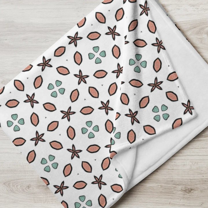 Comfy Cosy Elegance Throw Blanket product image (2)