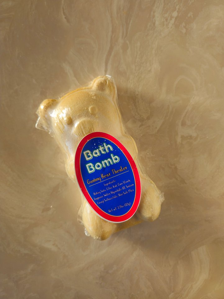 Gummy Bear Theater Bath Bomb product image (1)