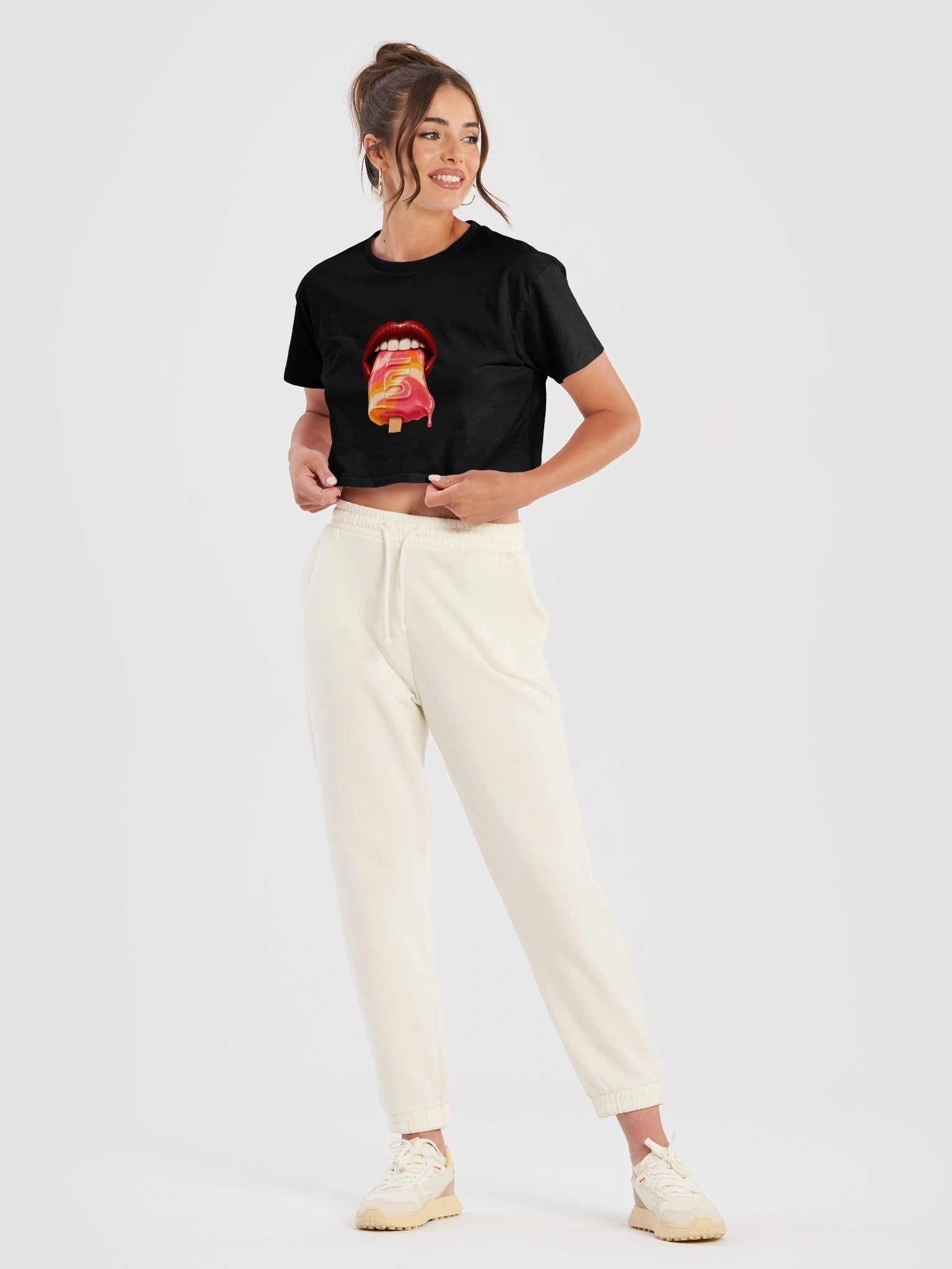 Pop Bite Cropped Tee product image (3)