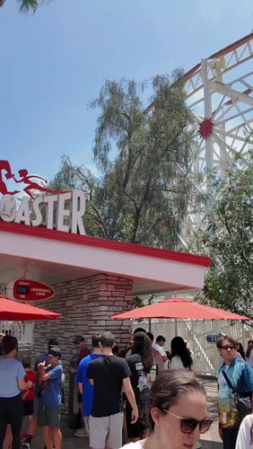 Ready for the launch? 3…2…1… 🚀 | Incredicoaster POV
Strap in for the COMPLETE front-row journey on the Incredicoaster! This i...