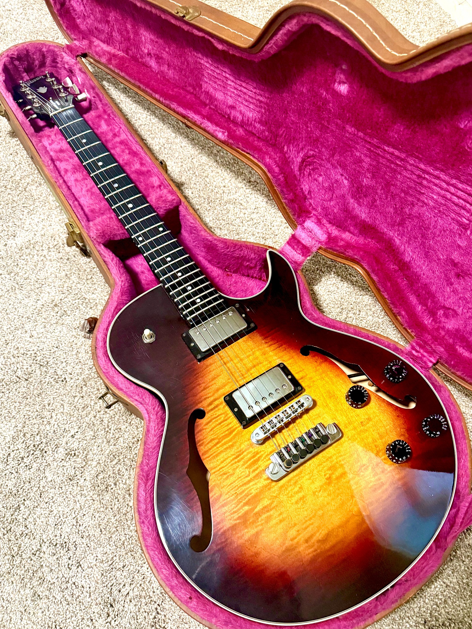 1982 Gibson "HOWARD ROBERTS FUSION #1" Tobacco Burst + OHSC product image (2)