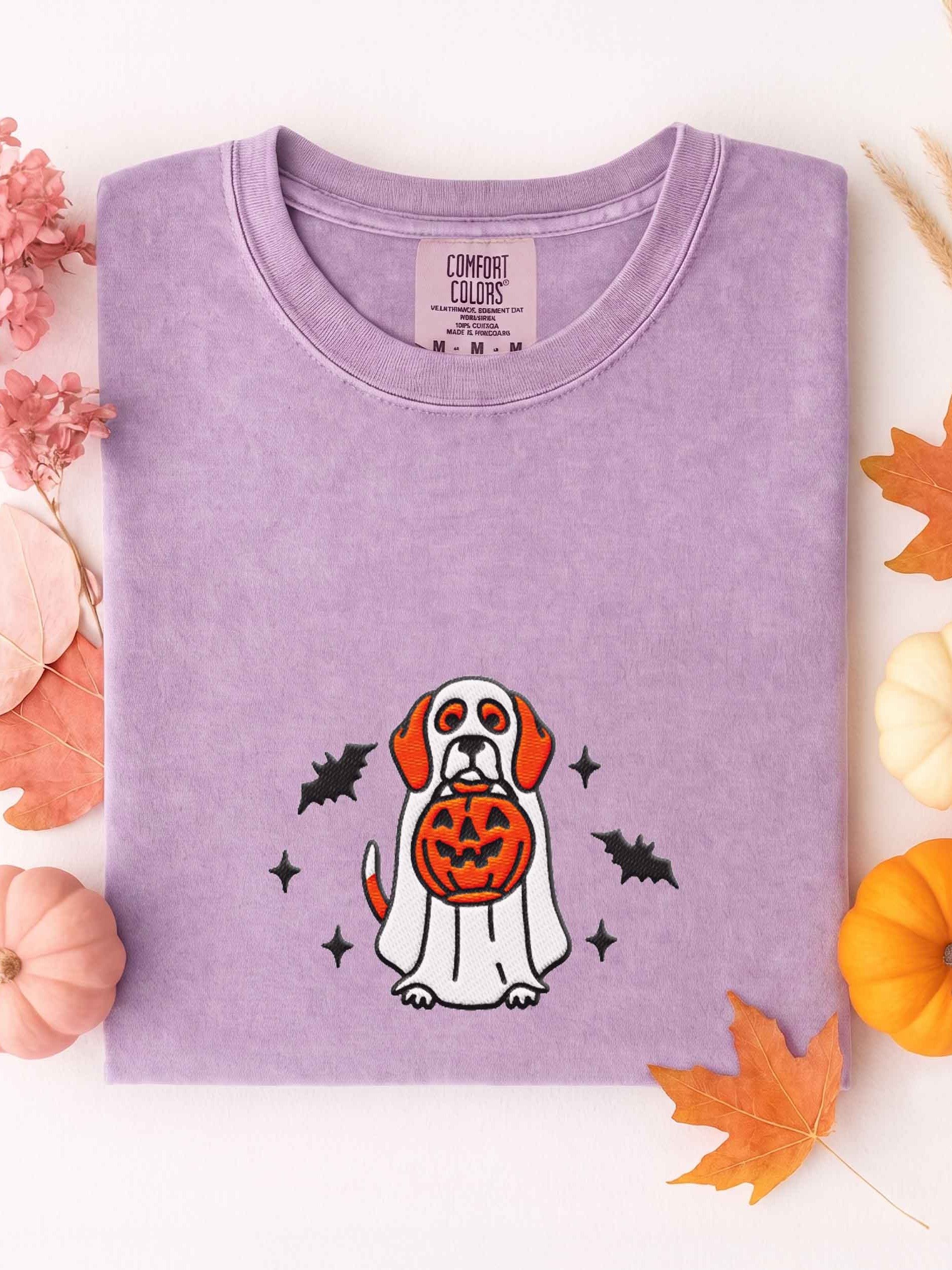 Halloween Beagle(Red & White) Embroidered T-Shirt product image (1)
