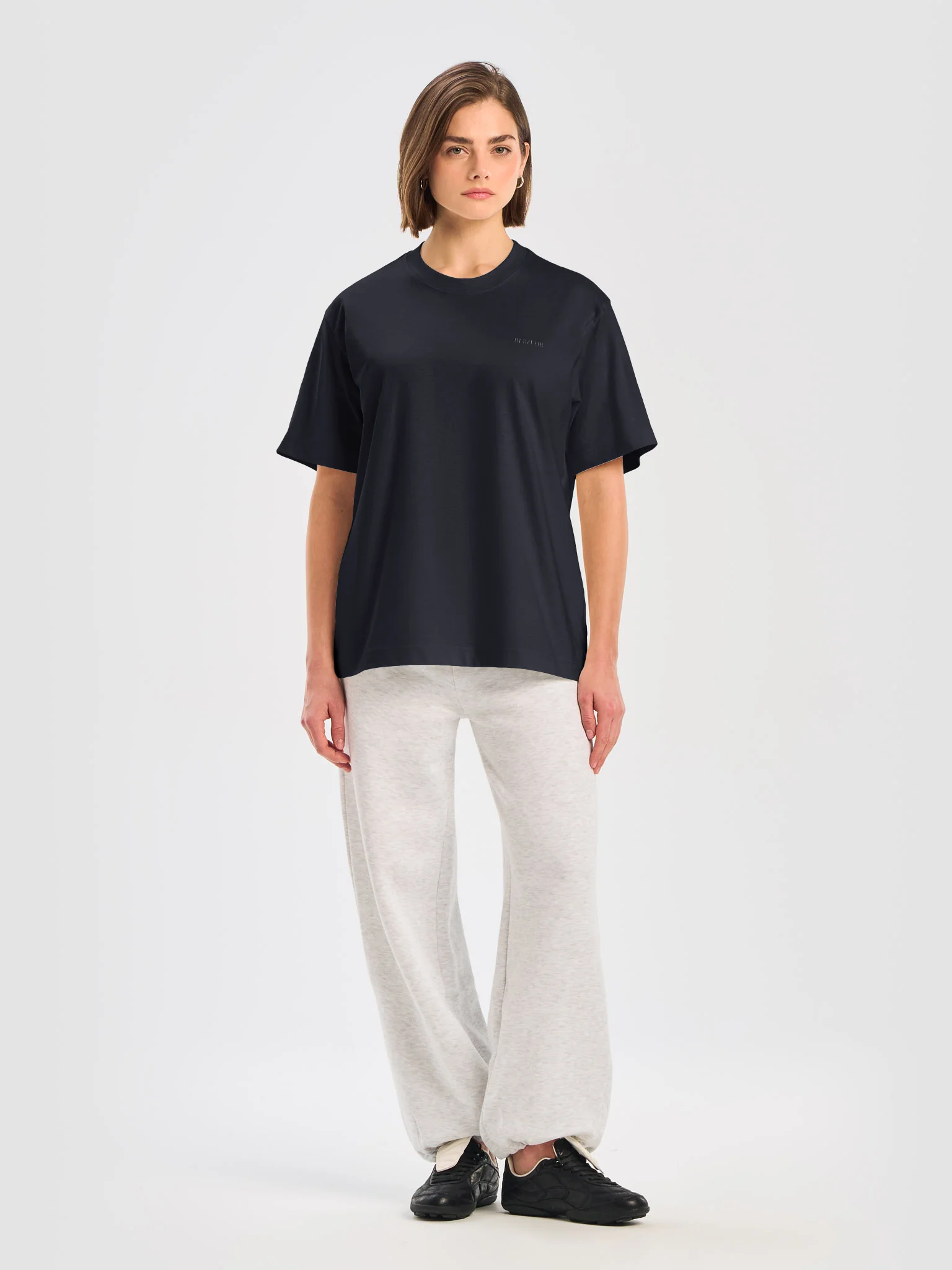 Essential 1W product image (7)