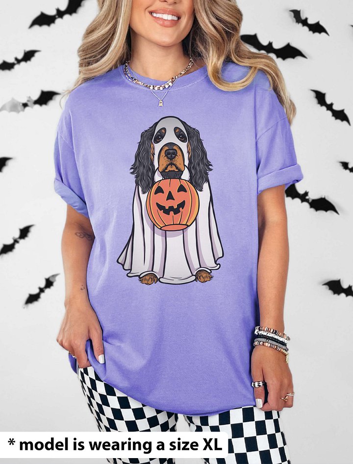 Funny Halloween Cocker Spaniel(Black & Tan) T-Shirt | Funny Cocker Spaniel Wearing a Ghost Costume and Holding a Pumpkin Basket product image (2)
