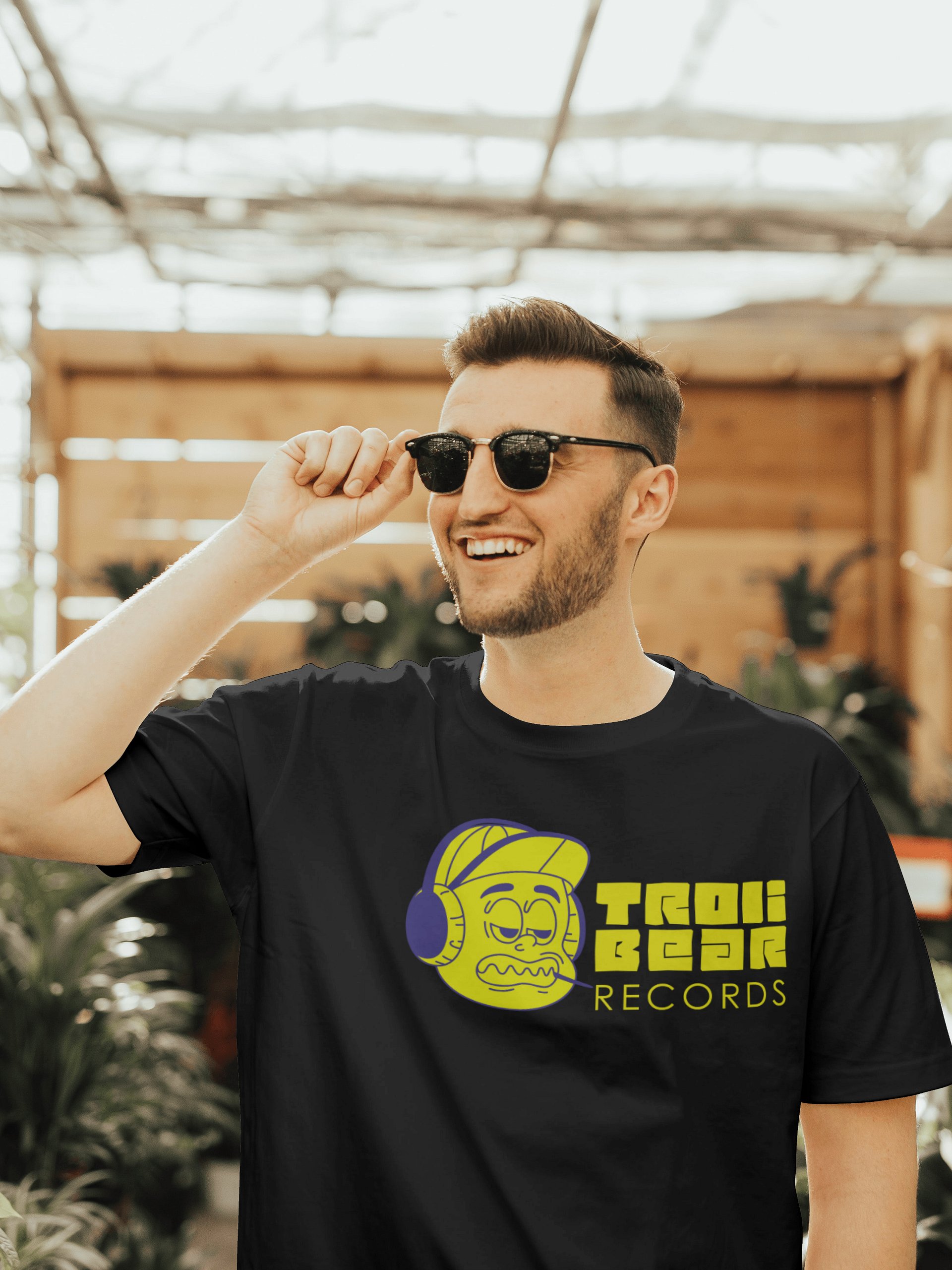 TROLI BEAR Records Tee product image (1)