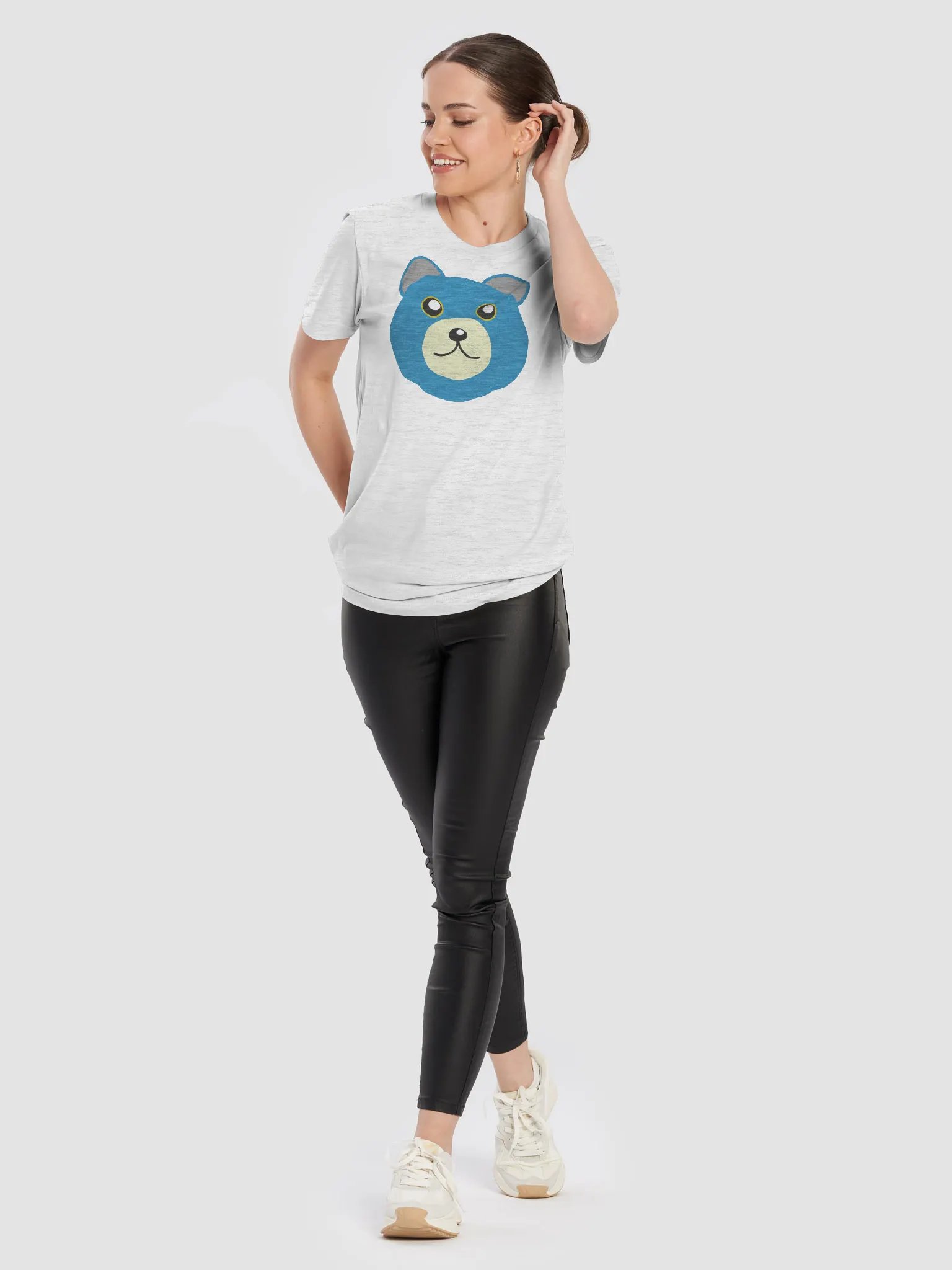 Quantum Bear Graphic Tee product image (10)