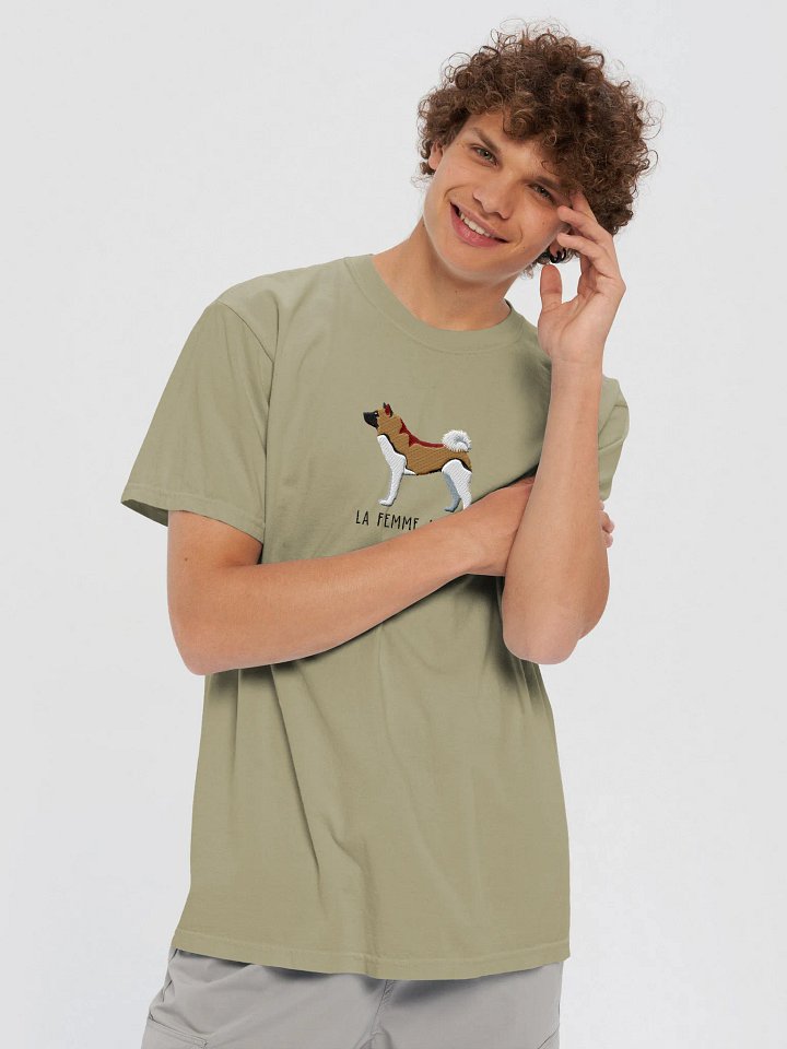 La Femme Akita T-Shirt(Embroidered) of an American Akita product image (2)