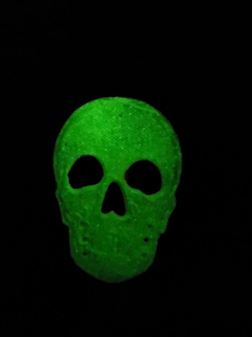 Glow-in-the-Dark Skull Nightlight. product image (10)