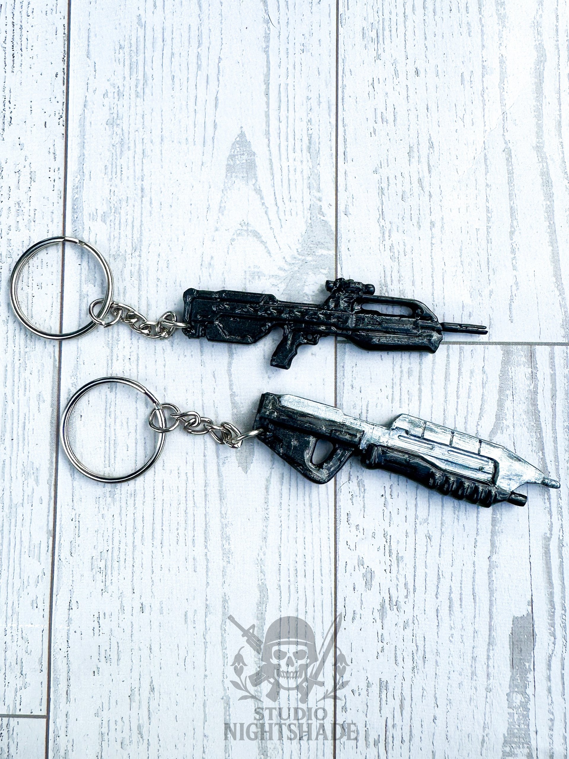 Handmade Halo Inspired Assault Rifle MA5B Keychain product image (2)