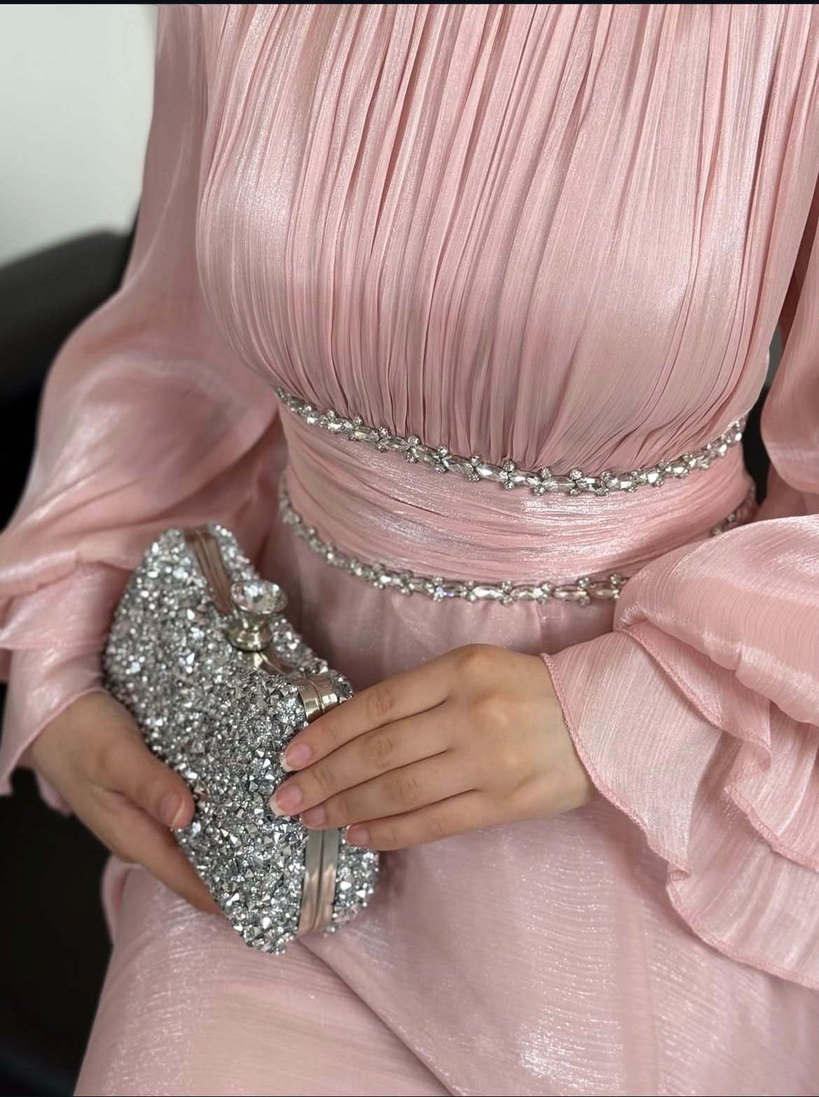 Luxury dress product image (3)