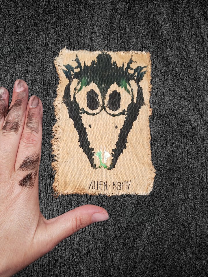 Sacred Scroll | ALIEN | Mini Masterpiece product image (2)