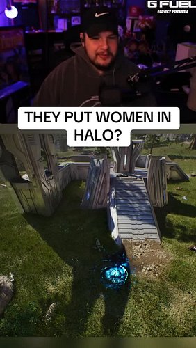 A WOMAN?!? IN MY HALO GAME?!
#gaming #halo #clip #funny #reaction