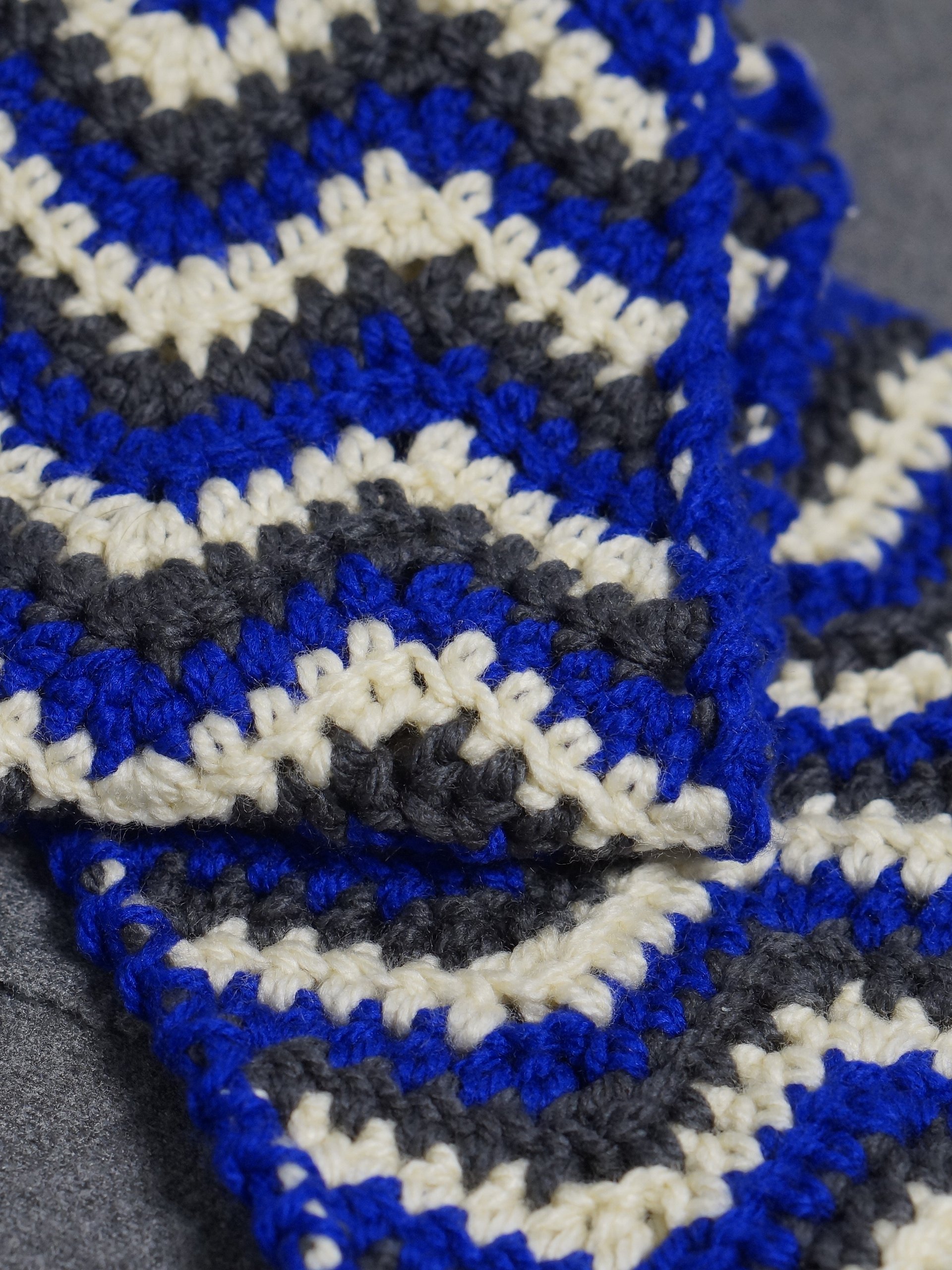 Chevron neck scarf pattern product image (4)