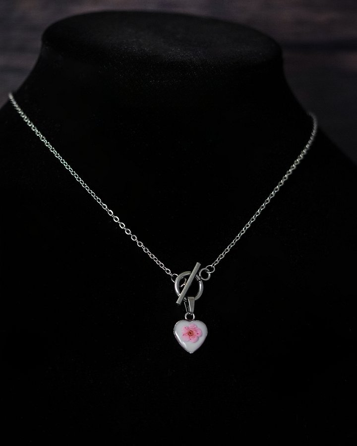 Pink Forget-Me-Not Heart Necklace product image (2)