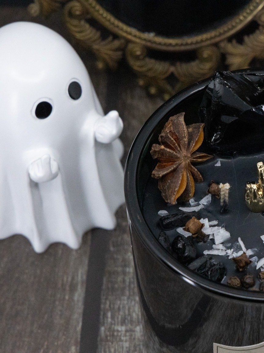 Banish That B!tch | Baneful Spell Candle product image (3)