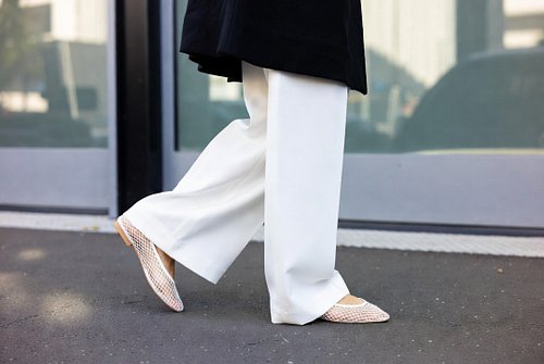 Barefoot Luxury Trend Takes Over Fashion Week Street Style With Mesh Flats and Minimal Shoes https://www.runwaylive.com/baref...