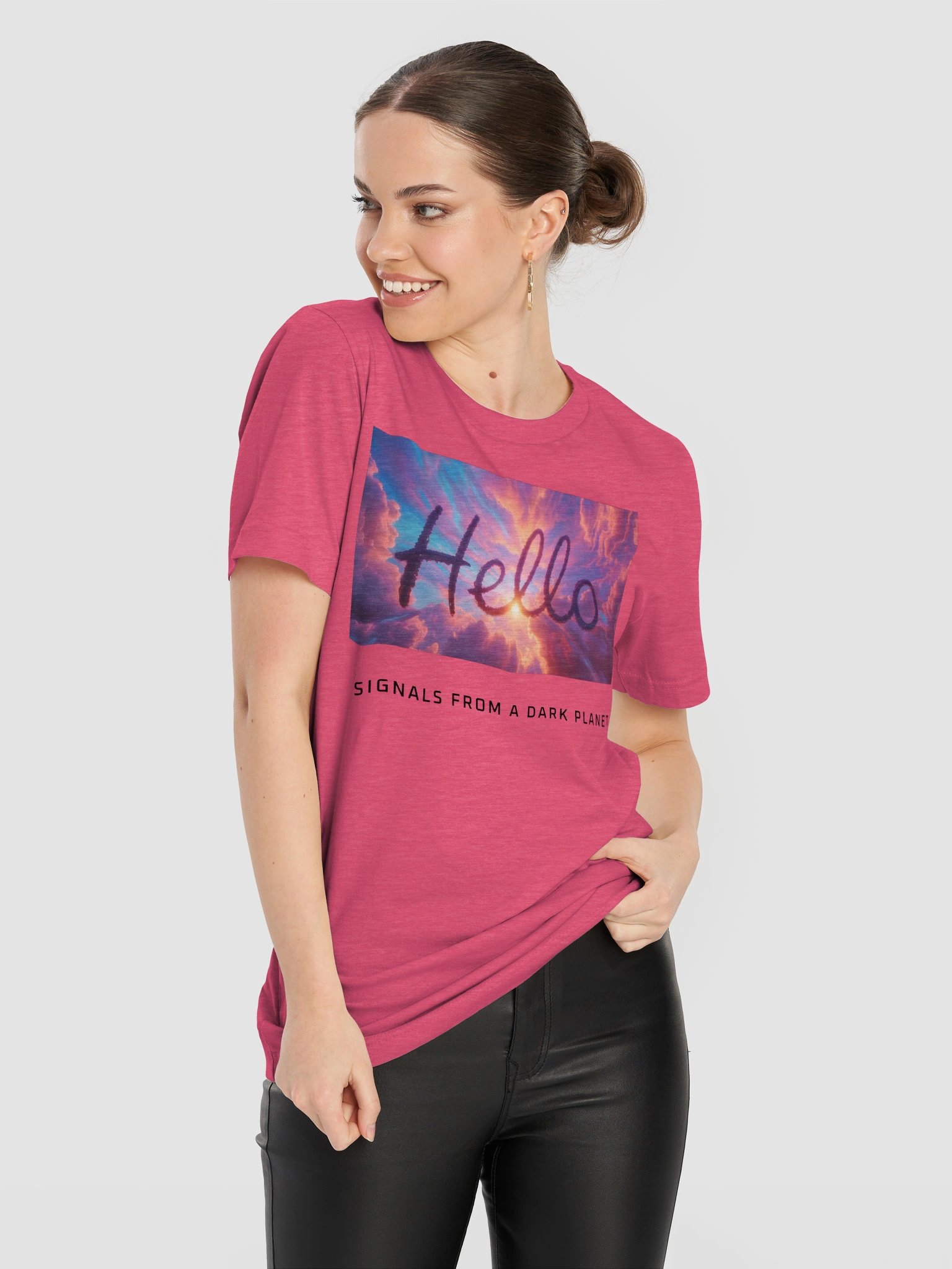 Hello T - Pink product image (11)