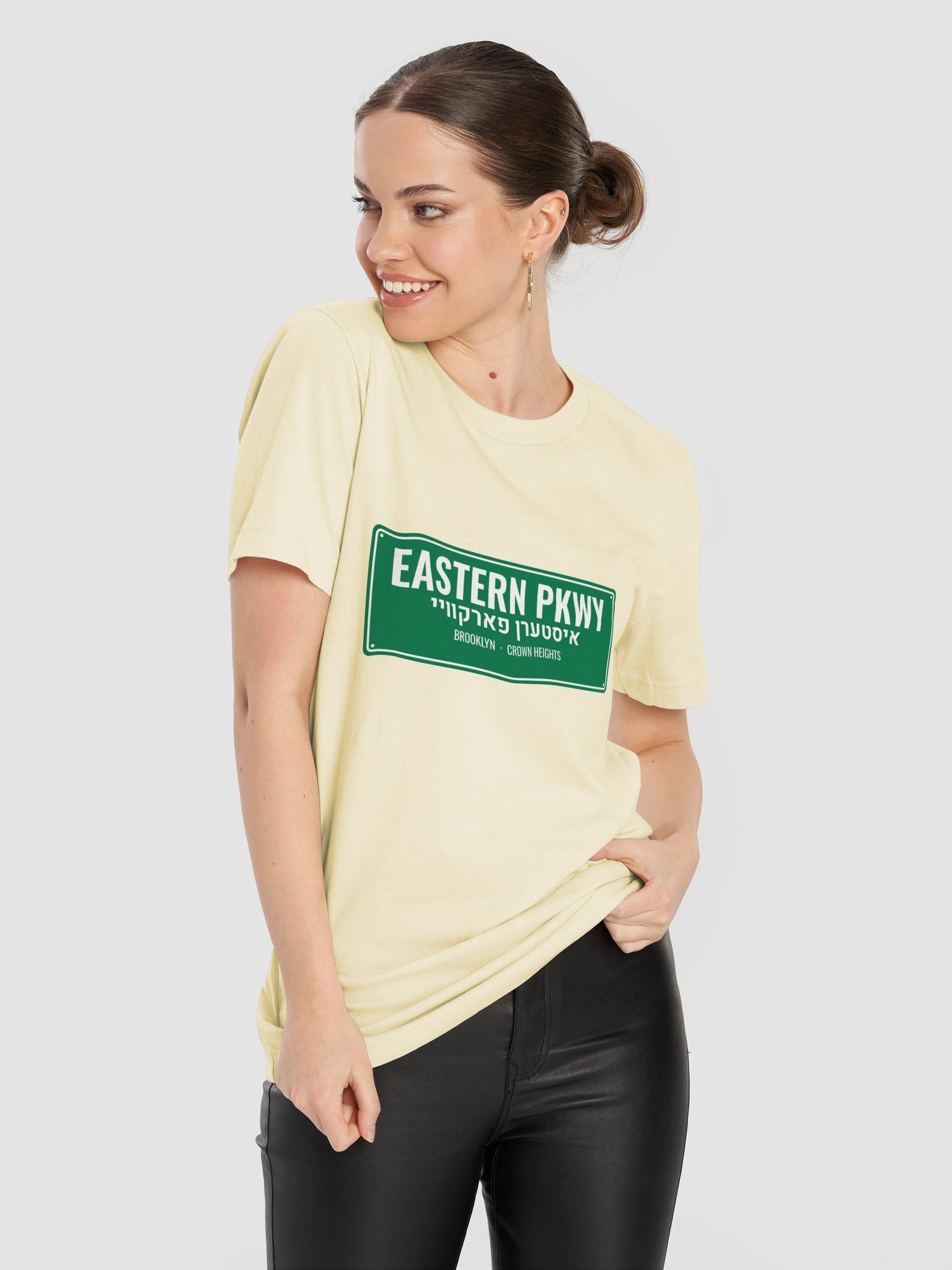 Eastern Parkway Street Sign Tee - איסטערן פארקוויי product image (11)