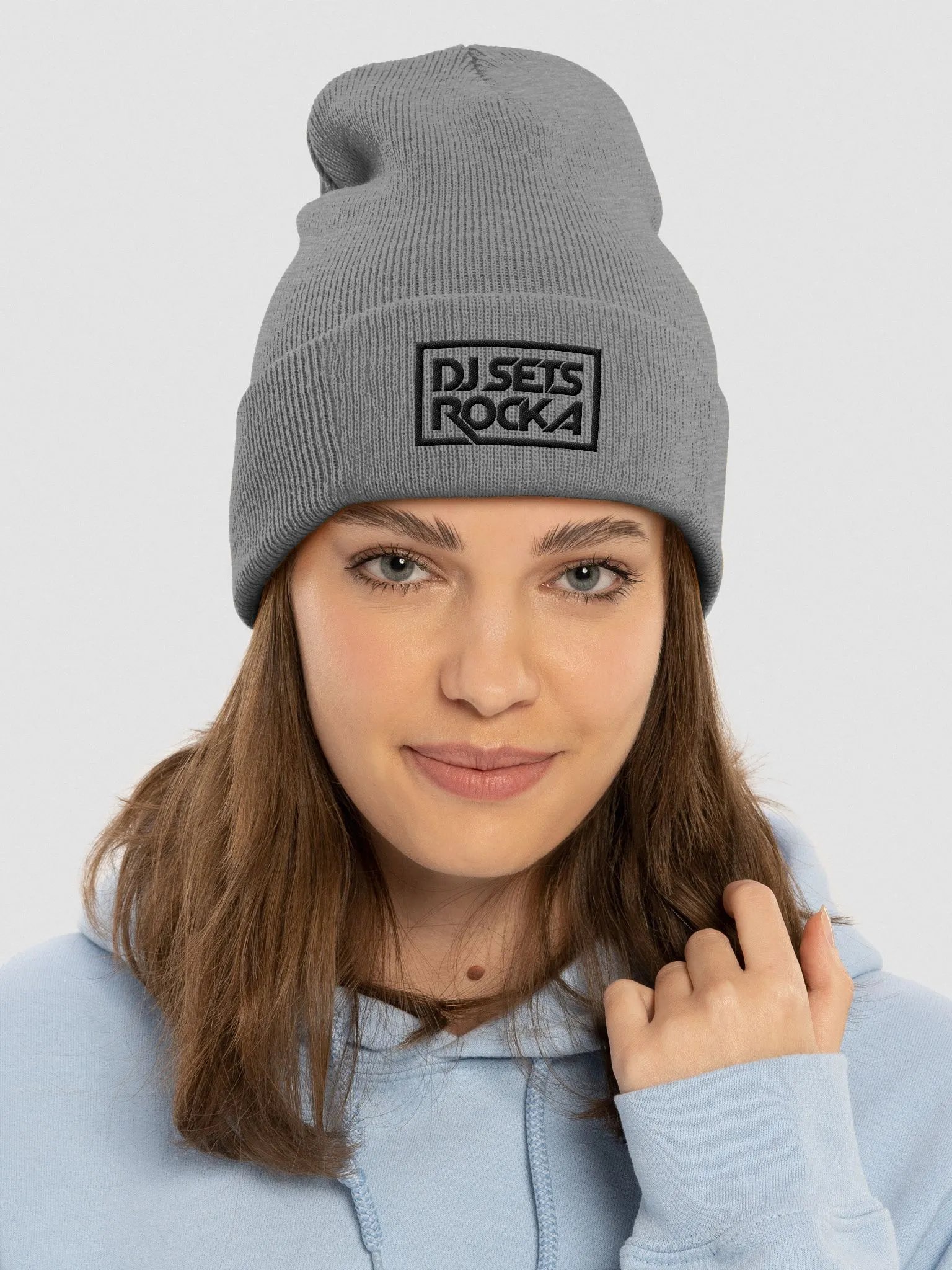 DJSETSROCKA GREY BEANIE product image (1)