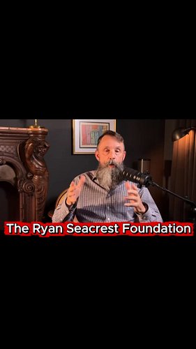 @ryanseacrest #tophost