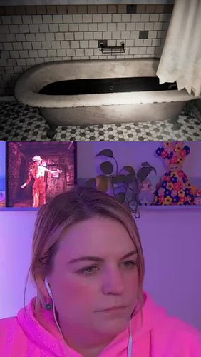 We're back on this spooky sh*t!! #keriwinkle on #Twitch 
#explore #explorepage #funny #gaming #clips #moments #streamer
