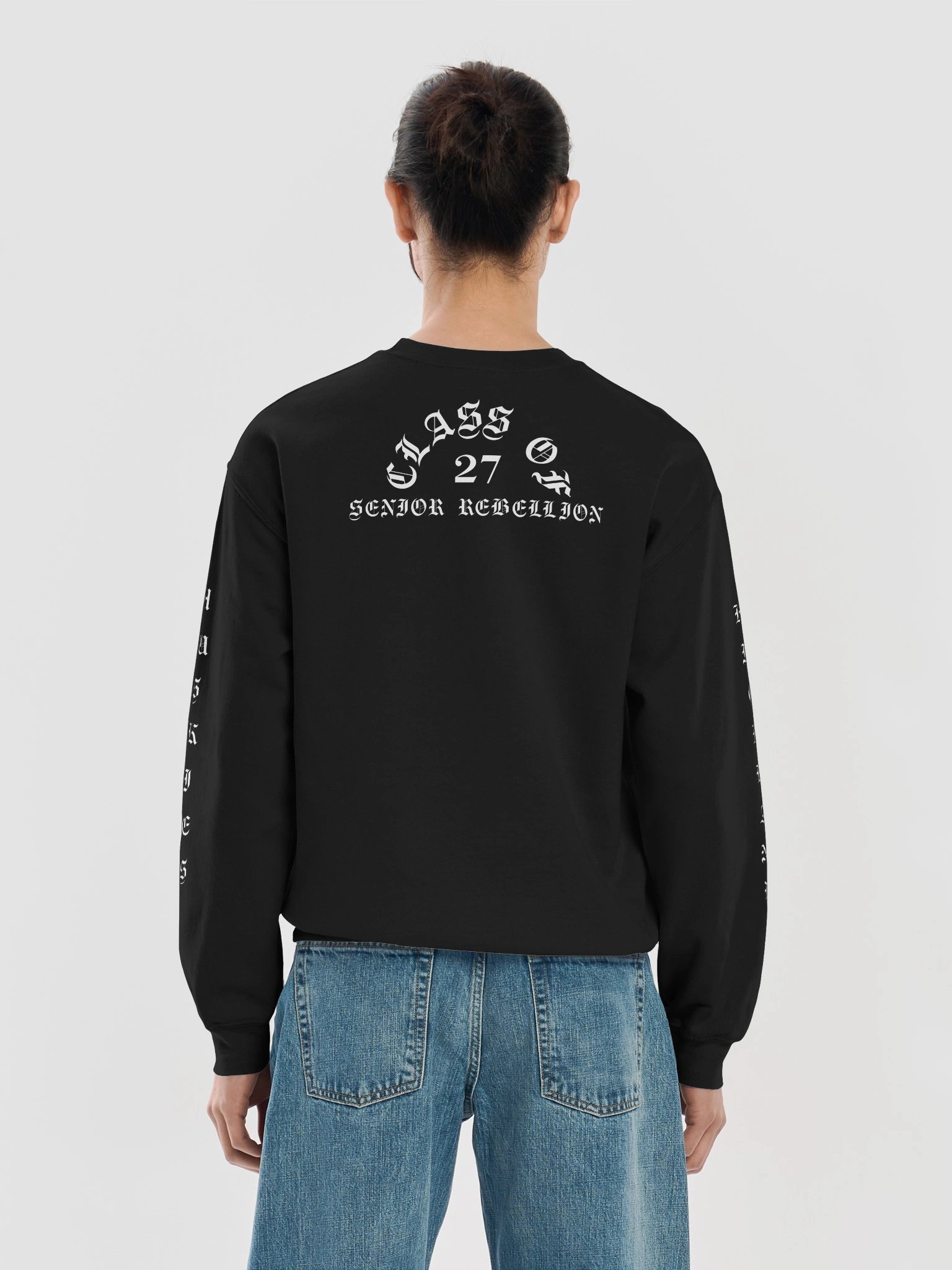 HUSKY CREWNECK product image (6)