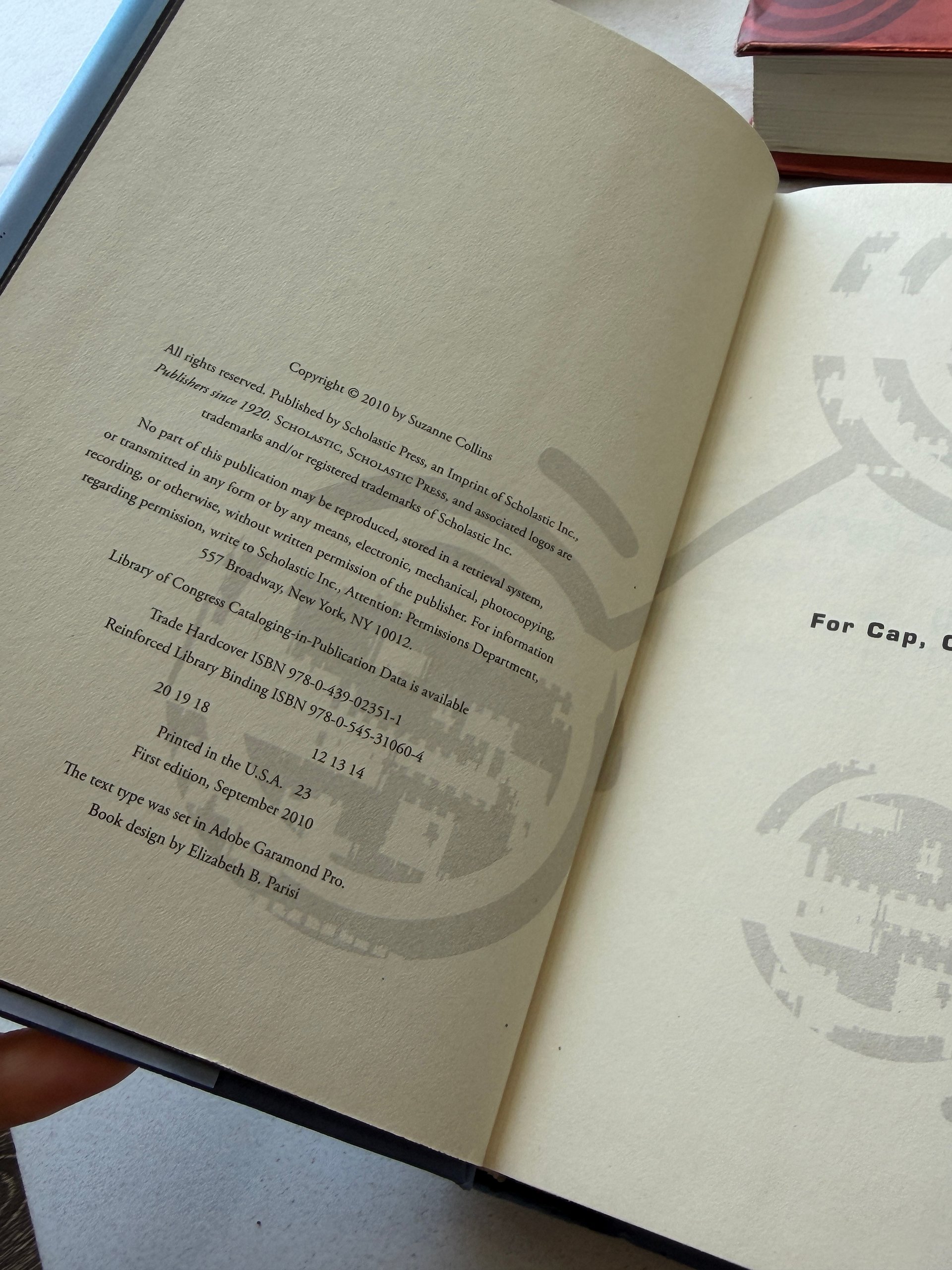 2009-2010 | The Hunger Games Trilogy | Suzanne Collins | 3 Book Set | Hardcover & Paperback product image (7)