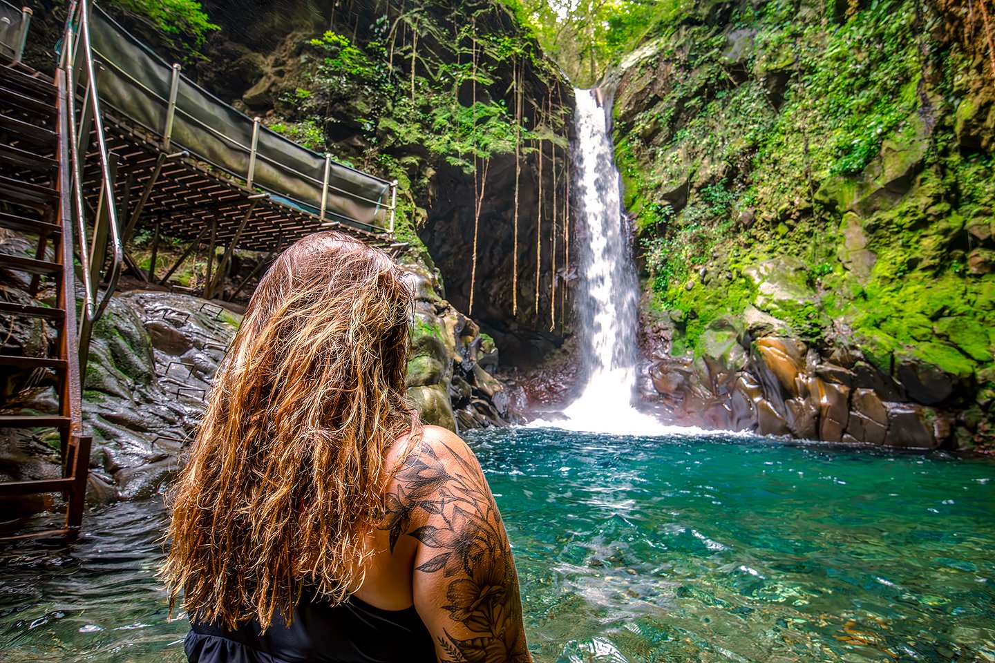 Shayna at Oro Pendola waterfall, Costa Rica