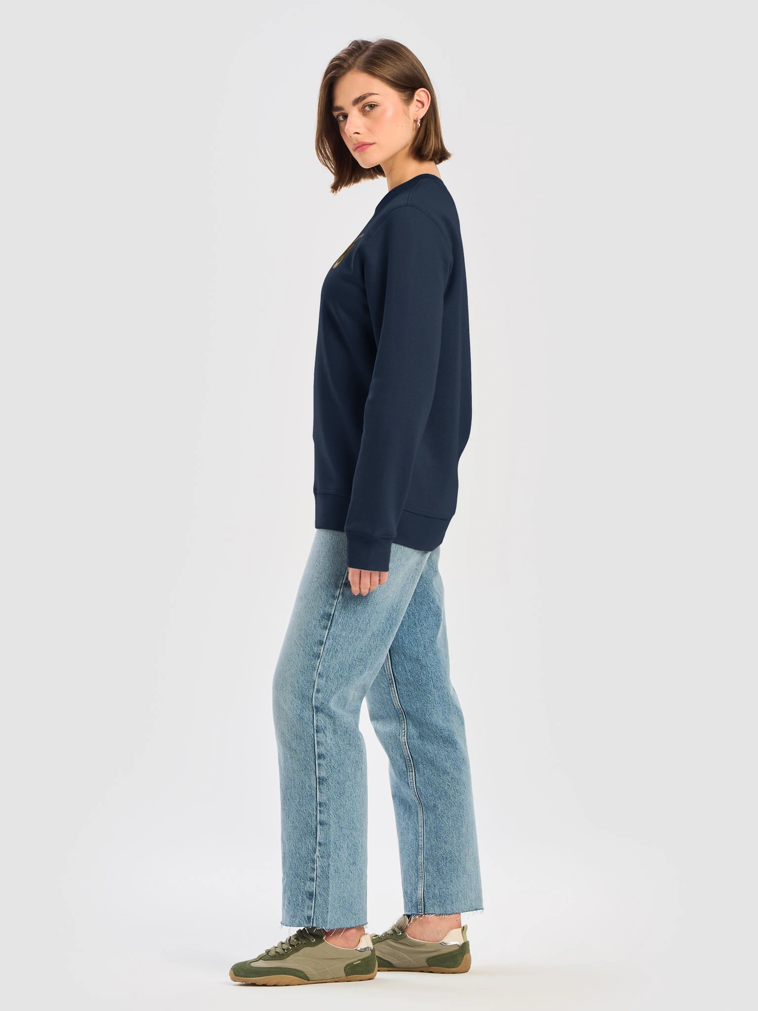 Christine’s Log Cabin Heritage Crewneck Sweatshirt product image (32)