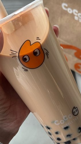 FREE BUBBLE TEA??? SAY LESS 🧋👀

@cocobubbletea.yvr x @fantuan_vancouver are dropping FREE Medium Pearl Milk Tea on the Fantua...