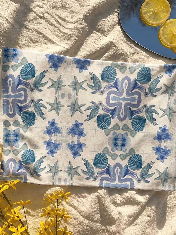 Tidal Garden Sea Turtle Blanket product image (1)