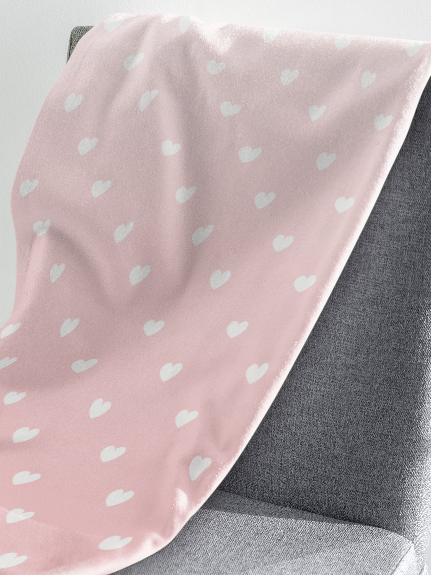 Heartfelt Gradient Comfort-Touch Throw Blanket – Hypoallergenic Comfort for Any Space product image (3)