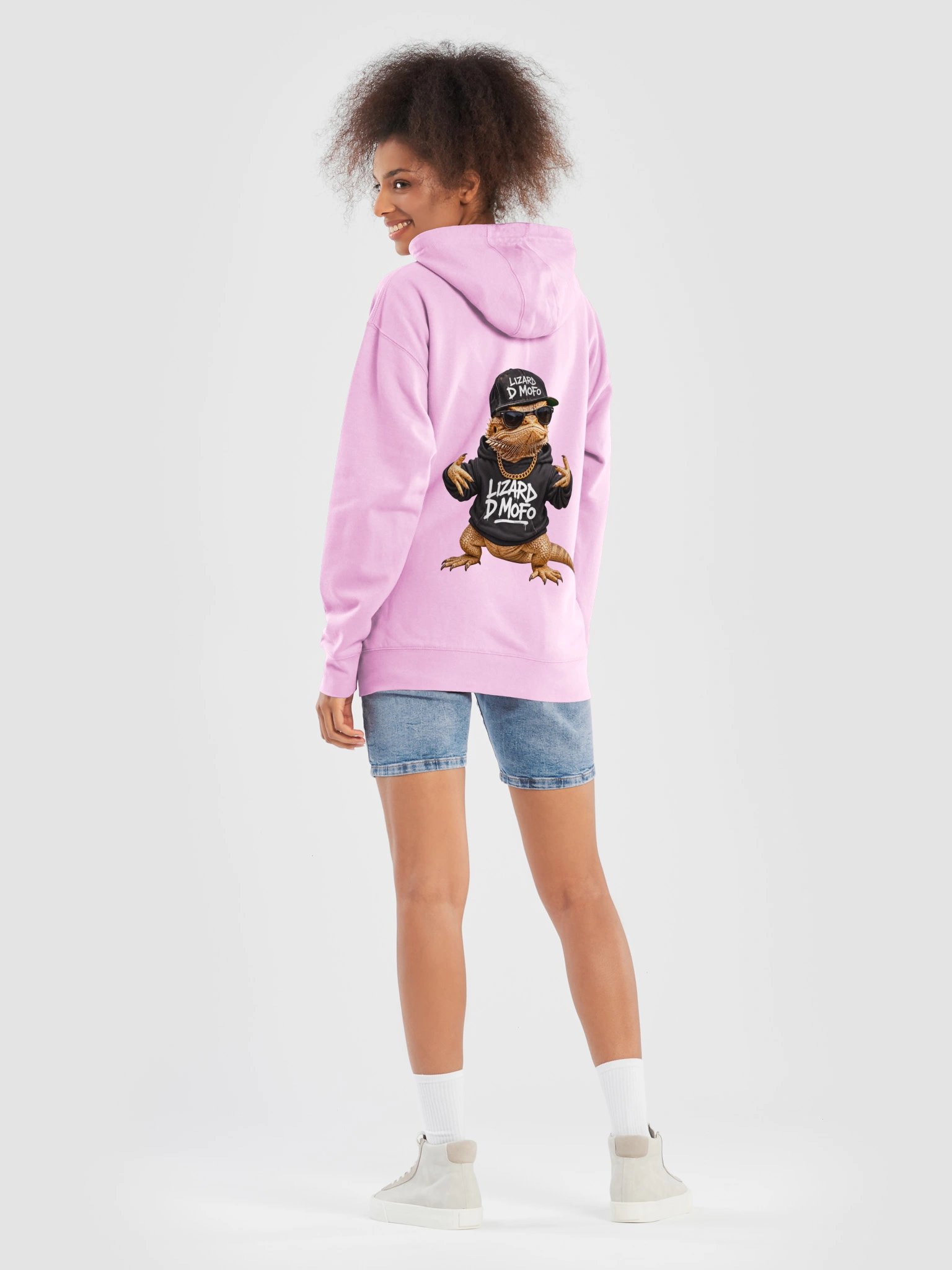 “I wanna talk to my… little lizard.” product image (8)