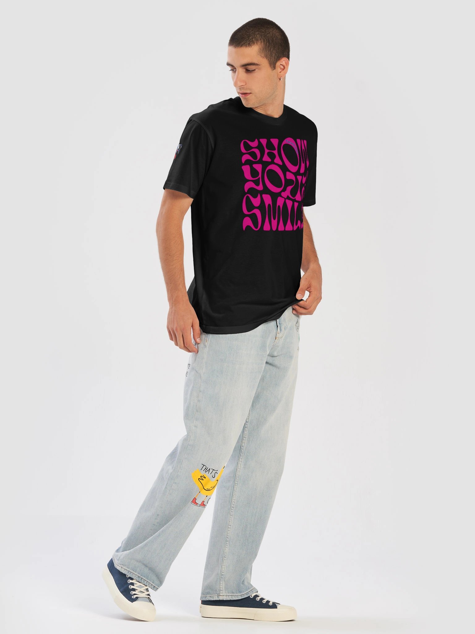 Motivational Quote "Show Your Smile" Unisex T-Shirt product image (2)