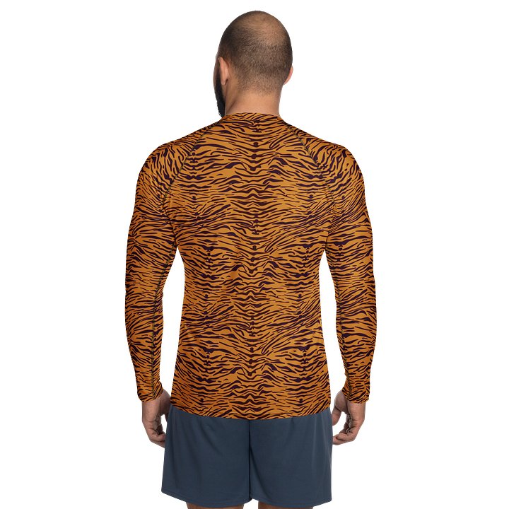 Comfortable Men's Rash Guard with Bold Animal Print product image (2)