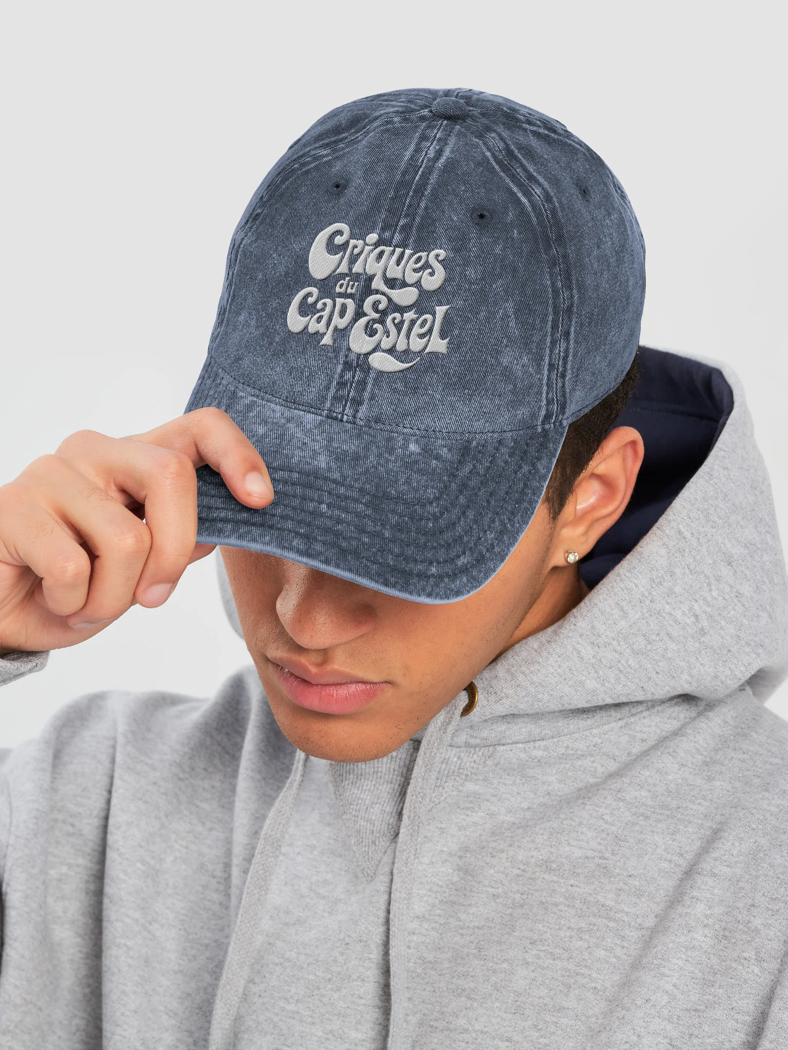Criques du Cap Estel washed denim hat product image (7)