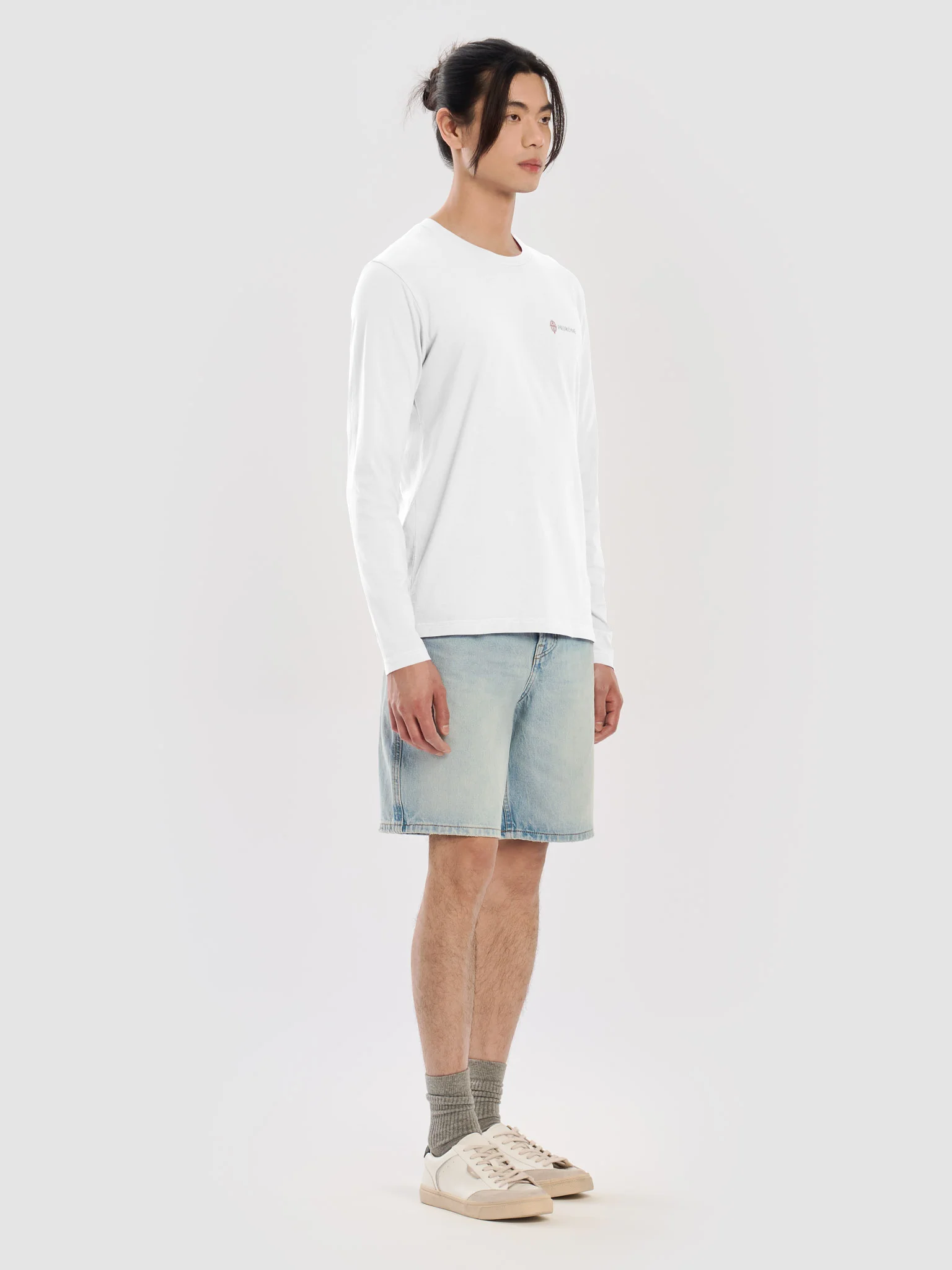 Slim Fit Premium Long Sleeve Crew (Men's) product image (7)