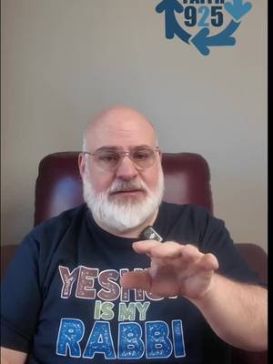 When stress at work tightens your chest and races your thoughts, you can choose to pray instead of panic. Drawing from Philippians 4:6, Barry Shulam shows how prayer replaces pressure with God’s peace and turns workplace chaos into calm. Your 9‑to‑5 is part of your calling, not separate from it. In this short, Barry Shulam shares how to follow Yeshua (Jesus) faithfully at work today. #FaithAtWork #Netivyahinternational #ChristianShorts #BibleShorts #WorkplaceFaith #Shorts Watch the full Faith 925 playlist: https://www.youtube.com/playlist?list=PLhTsqYOQNAdIxvJqp2tcRWB044edbkaMU learn more at http://www.netivyahinternational.org merchandise store http://netivyah.store Spanish (es-419): Title: Del pánico a la oración en tu trabajo Description: Cuando el estrés en tu trabajo aprieta el pecho y acelera tu mente, puedes decidir orar en lugar de entrar en pánico. Basado en Filipenses 4:6, Barry Shulam muestra cómo la oración reemplaza la presión con la paz de Dios y transforma el caos laboral en calma. Tu trabajo de 9 a 5 es parte de tu llamado, no algo separado de él. En este corto, Barry Shulam comparte cómo seguir fielmente a Yeshua (Jesús) en tu lugar de trabajo hoy. #FaithAtWork #Netivyahinternational #ChristianShorts #BibleShorts #WorkplaceFaith #Shorts Mira la lista completa de Faith 925: https://www.youtube.com/playlist?list=PLhTsqYOQNAdIxvJqp2tcRWB044edbkaMU Conoce más en http://www.netivyahinternational.org Tienda de productos: http://netivyah.store