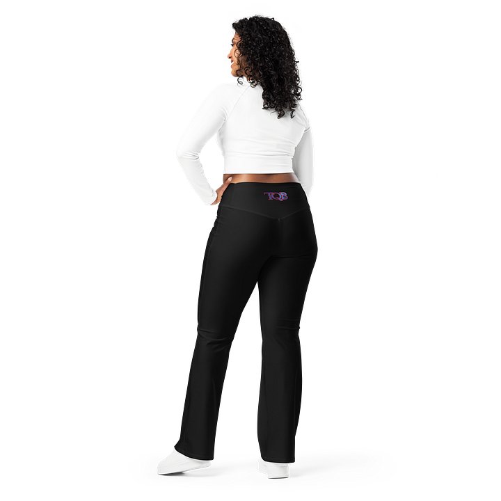 The "Constancia" Flare Leggings product image (2)