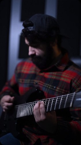 T H I C C
#metal #8string #guitar