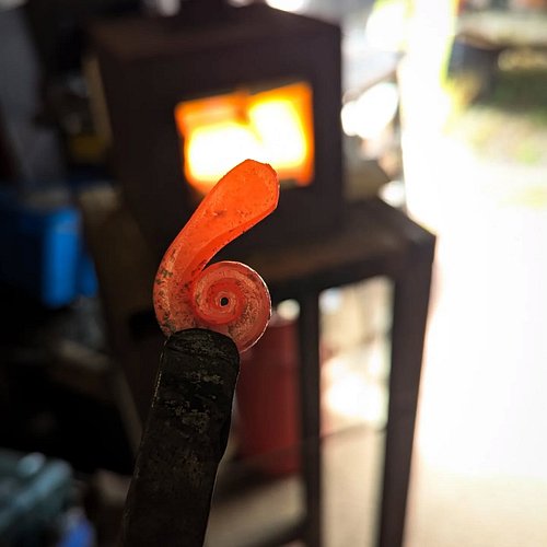 Run through a few simple little trinkets today, making sure the forge was running ok and just that I could remember how to sw...