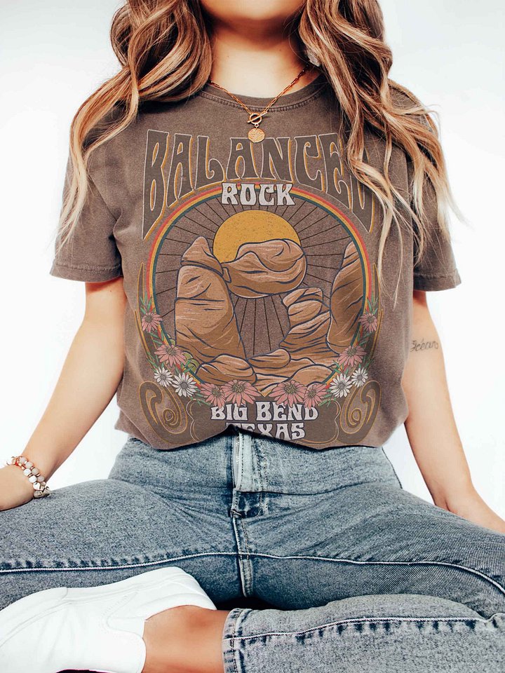 Balanced Rock Big Bend Texas Shirt – Vintage Desert Rock Formation Retro Sunset Tee product image (2)