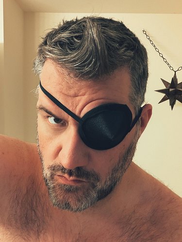 Oh, hai digital eye strain. I can’t decide if this is giving:
A) Evil Twin
B) Nick Fury
C) Soap villain that WILL be taking m...