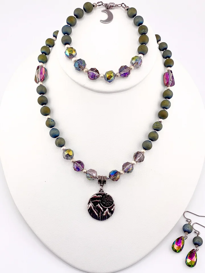 Mountain Scene Druzy Agate and Crystal Pendant Necklace, Bracelet, and Earrings Set product image (1)