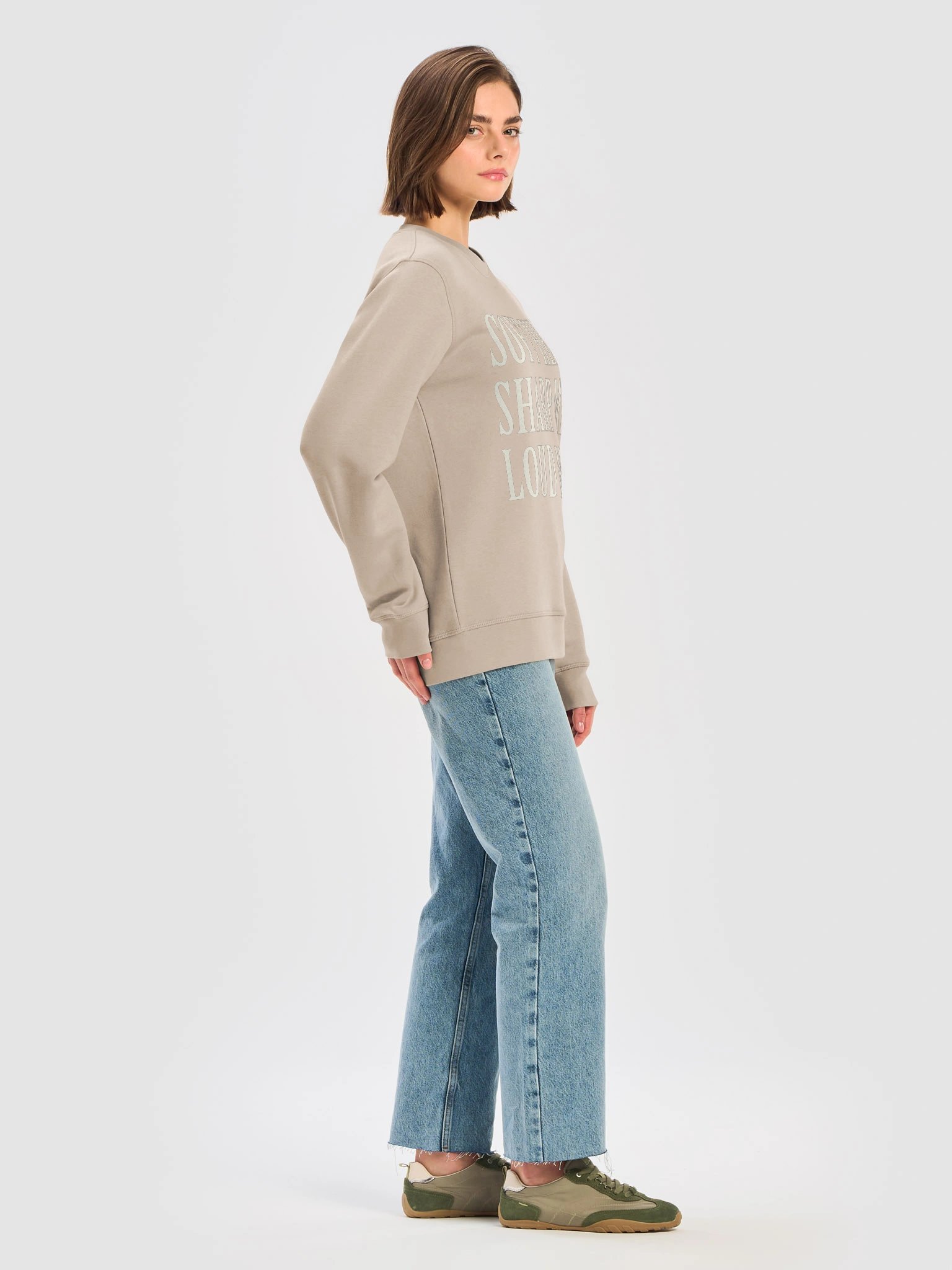 Soft Heart. Sharp Mind. Loud Mouth. Organic Sweatshirt - Confident Mama product image (7)