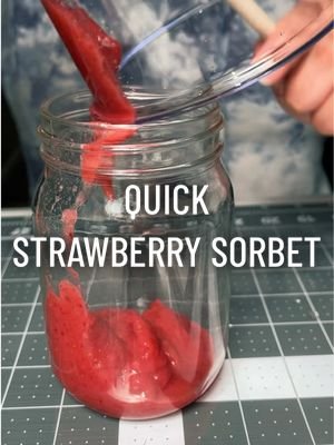 quick & easy strawberry sorbet 🍓 making ice trays with the next batch! #frozenfruit #puree #immersionblender 