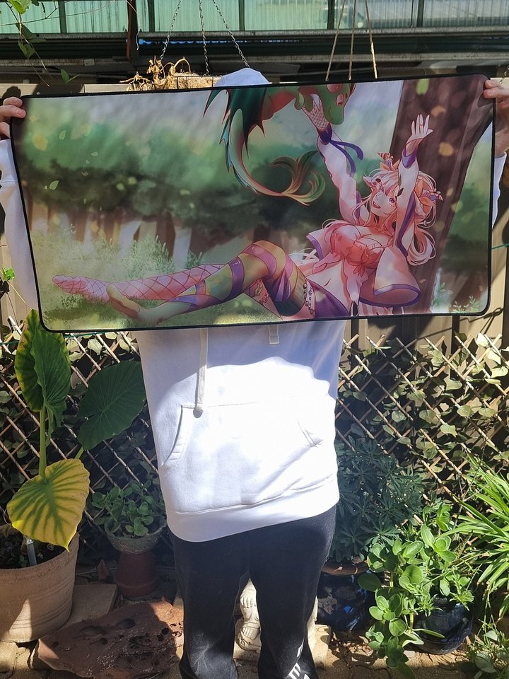 Cowfie & Bug Mouse Mat! (Season 0) product image (1)