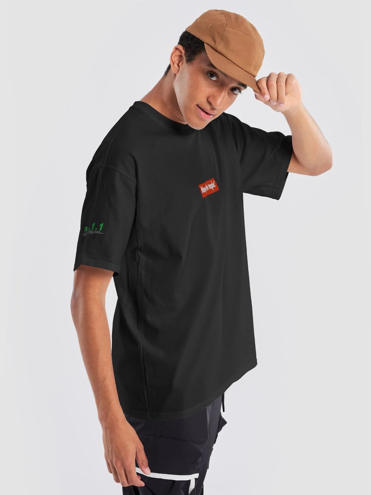 MONEY IS THE TOPIC™ BOXED LOGO RELAXED FIT TEE UNISEX 2.0 product image (13)