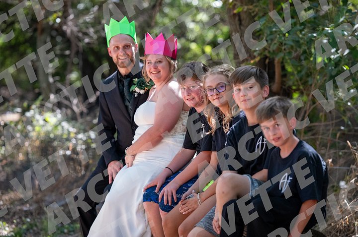 Arctic Vette Family Wedding Photo 3 product image (1)